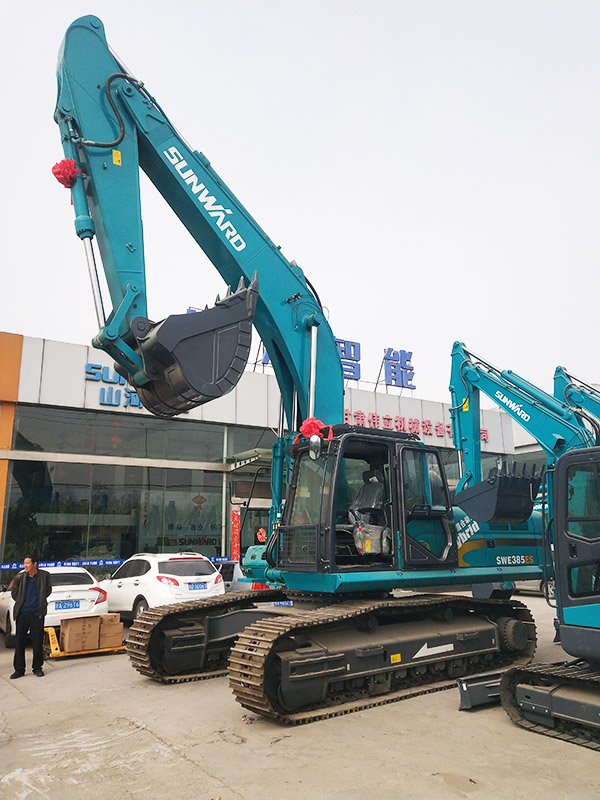 关于山河智能节能型挖掘机,张老板算了这样一笔账